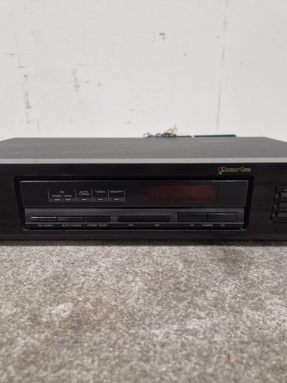 Akai AT-30 - Digital Synthesizer Tuner - Black - Excellent