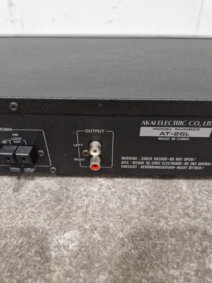 Akai AT-30 - Digital Synthesizer Tuner - Black - Excellent