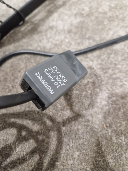 Akai AT-30 - Digital Synthesizer Tuner - Black - Excellent