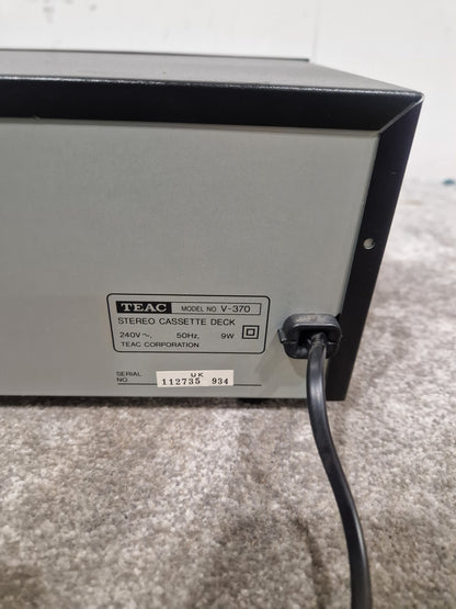 Teac V-370 - Stereo Cassette Deck - Black - Excellent