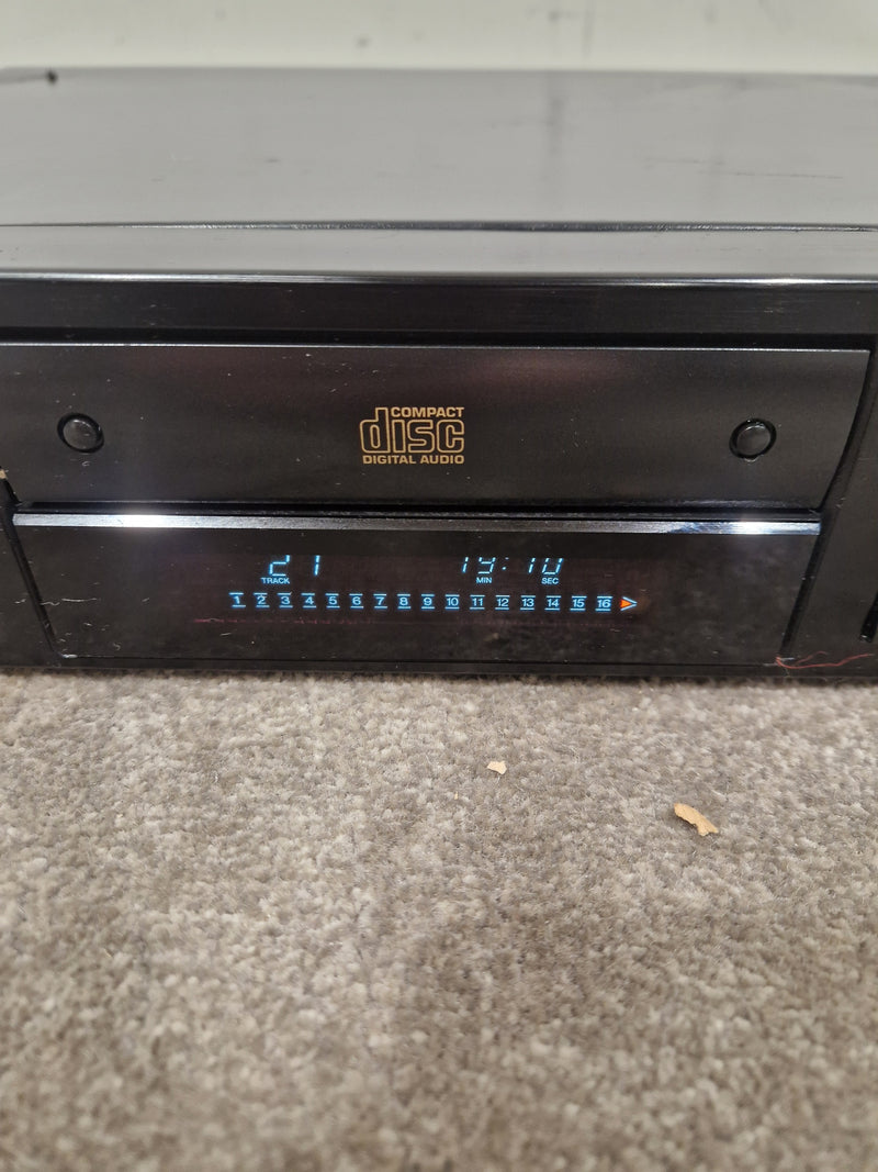 Technics SL-PJ28A CD Player - Manual Disc Tray - Fair - Image 17