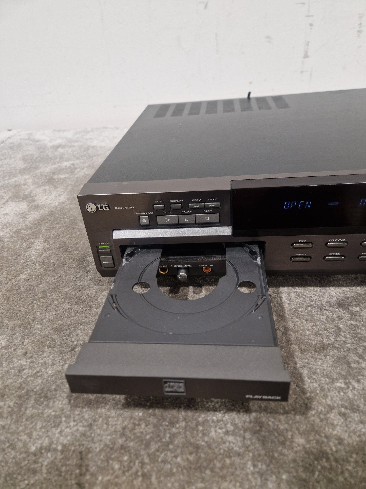LG ADR-620 - CD Player - Black – CD player - Fair