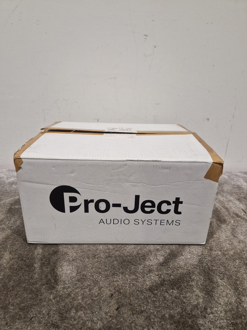 Pro-Ject Debut Carbon - Turntable – Turntable - Spares or Repair - Image 3