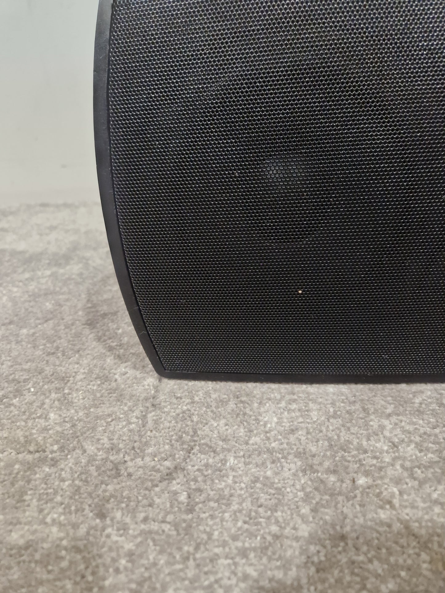 AUDAC ATEO6 - Speakers - Missing Badge On Grille - Black - Good