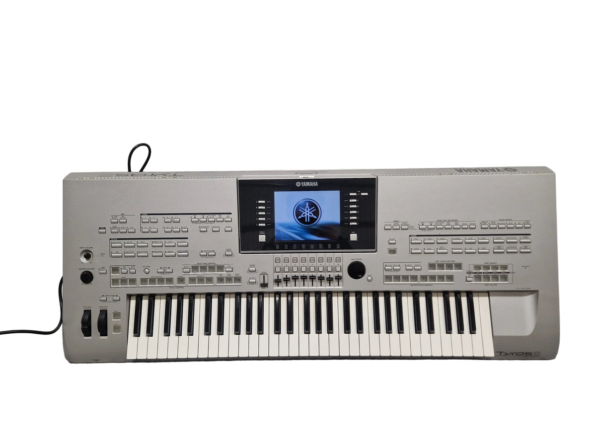 Yamaha Tyros 3 - Digital Workstation Keyboard - White/Silver - Excellent