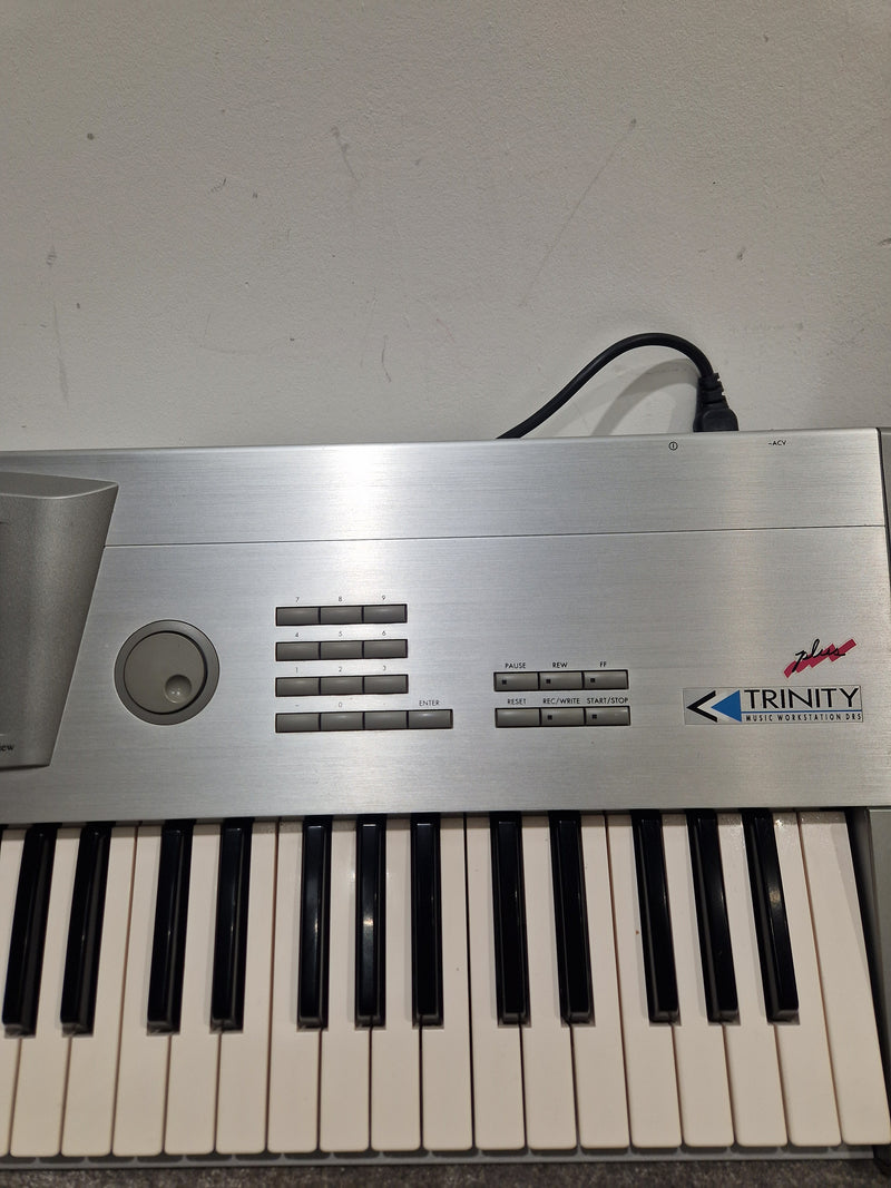 Korg Trinity Plus - Music Workstation/Synthesizer - Silver - Excellent w/ Original Box & Manuals - Image 25