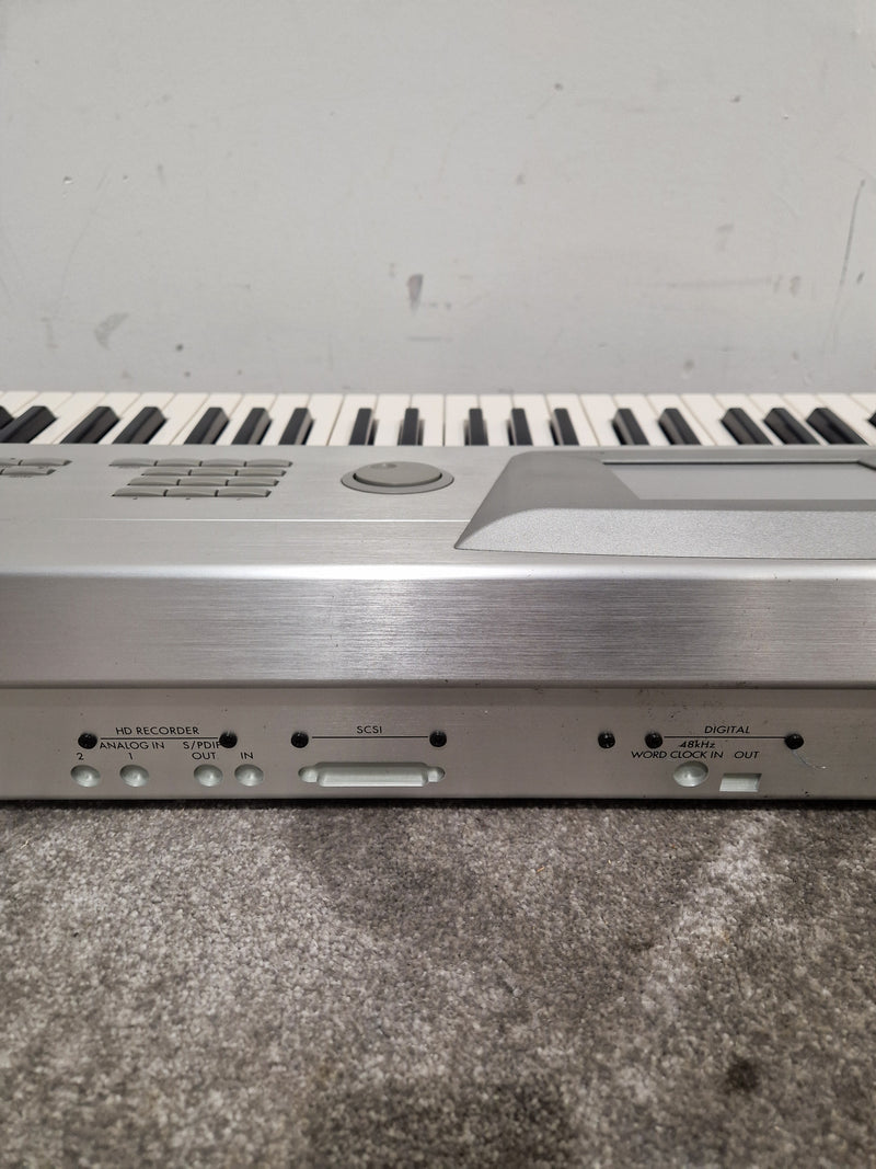 Korg Trinity Plus - Music Workstation/Synthesizer - Silver - Excellent w/ Original Box & Manuals - Image 19