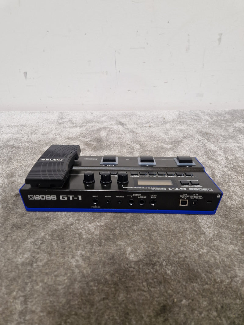 Boss GT-1 - Guitar Effects Processor - Excellent w/ Original Box, Power Supply & Manuals - Image 3