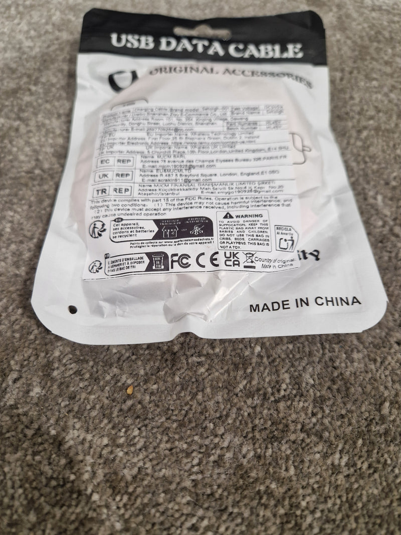 USB to Apple iPhone Lightning Cable – 2m Rose Gold Charging & Data Cable – New w/ Original Packaging - Image 6