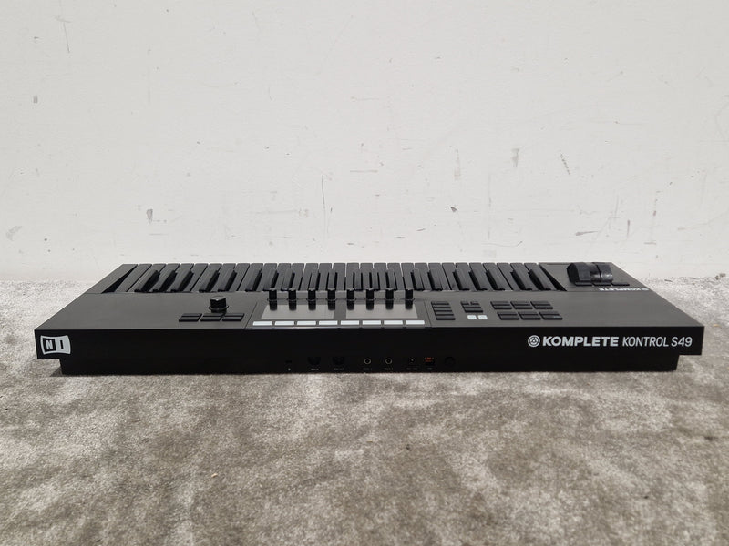 Native Instruments Komplete Kontrol S49 Limited Edition Black Keyboard - 49-Key Semi-Weighted, NKS Integration - Excellent w/ Original Box & Power Supply - Image 8