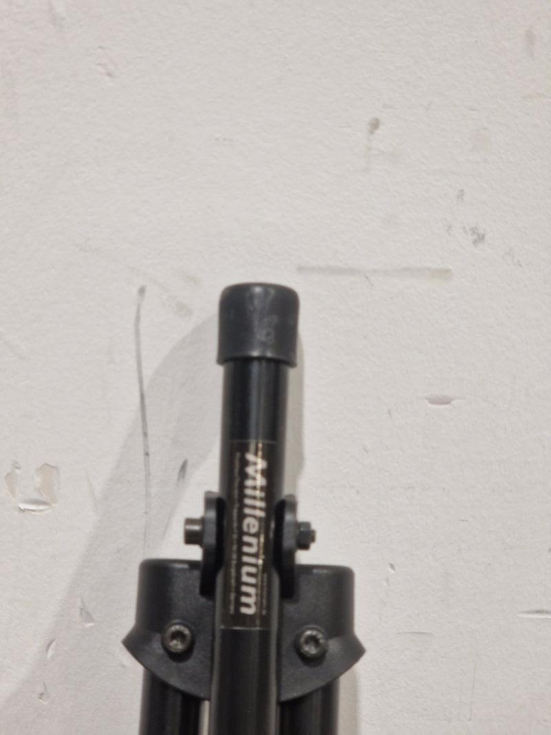 Millenium DS-10 - Excellent w/ Original Box - Image 2