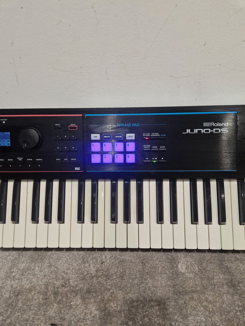Roland Juno-DS - Keyboard - Black - Excellent w/ Original Box & Manuals - Image 5