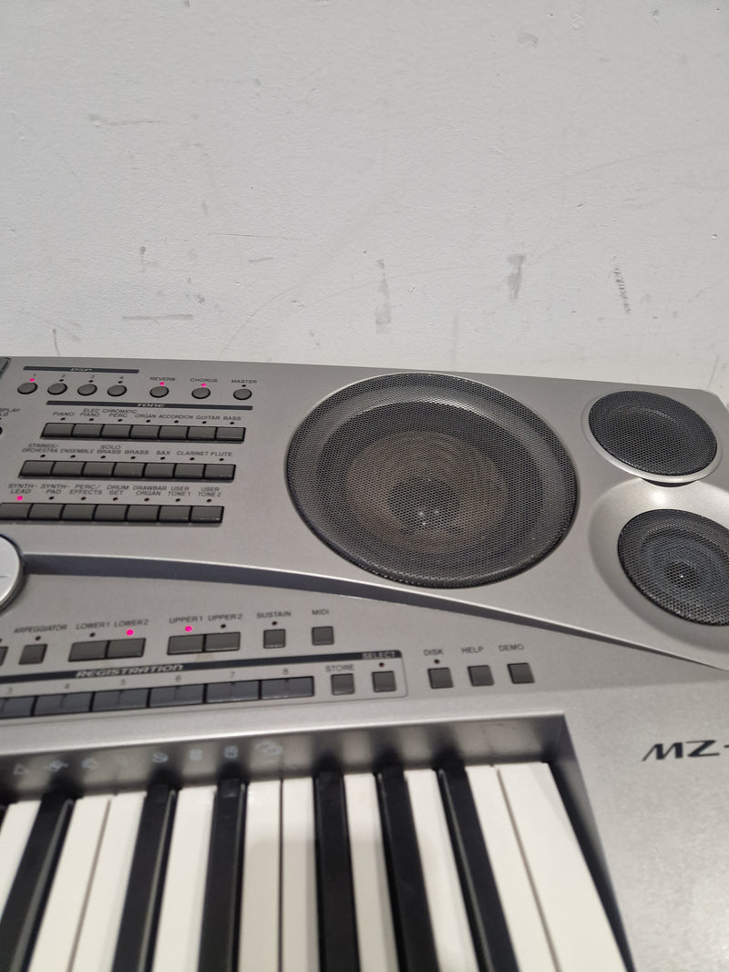 Casio MZ-2000 - Keyboard Workstation - Silver/Gray - Excellent w/ Power Supply & Manuals - Image 7