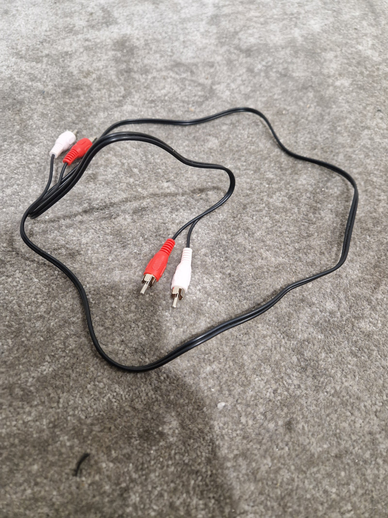 Job-Lot OF RCA Cables - X6 – RCA Cable - Excellent - Image 10