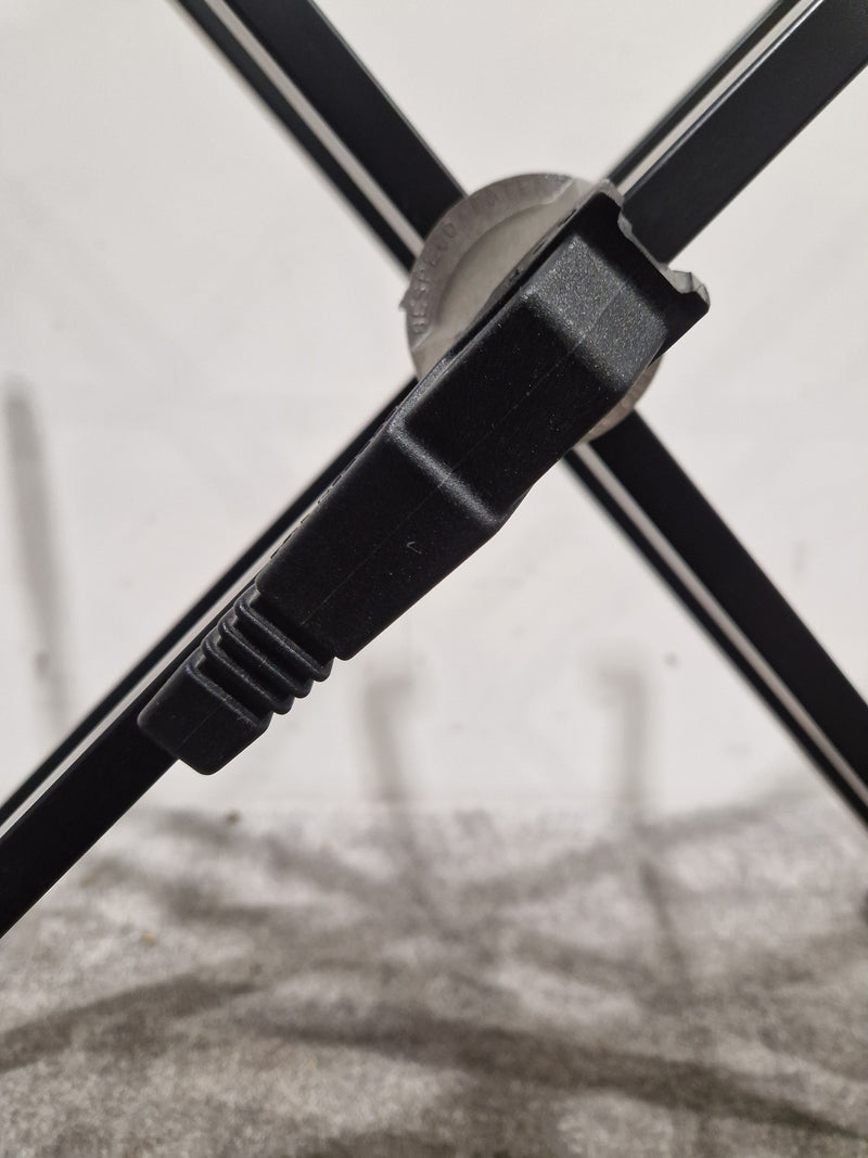 Bespeco HX Quick Locking Keyboard Stand - Black – Keyboard Stand - Excellent - Image 7