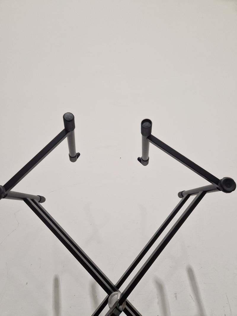 Bespeco HX Quick Locking Keyboard Stand - Black – Keyboard Stand - Excellent - Image 3