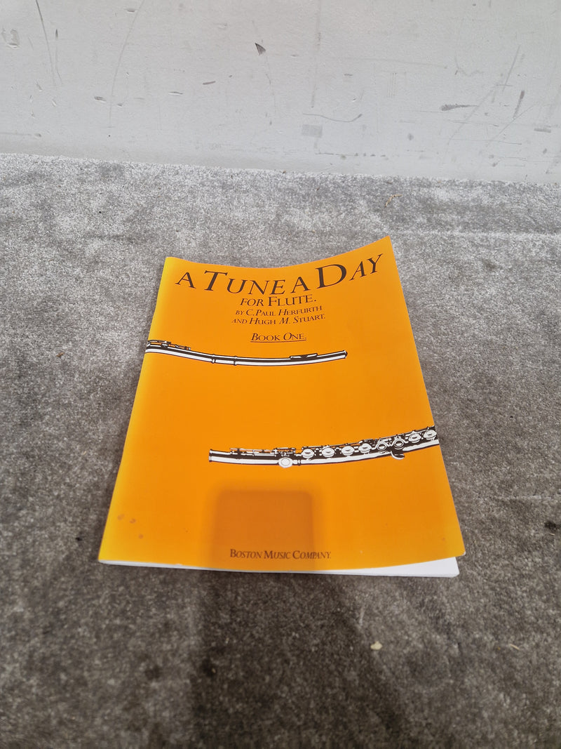 Amati Kraslice AFL212 - Flute - Silver Plated - Excellent w/ Hard Case & Manuals - Image 5