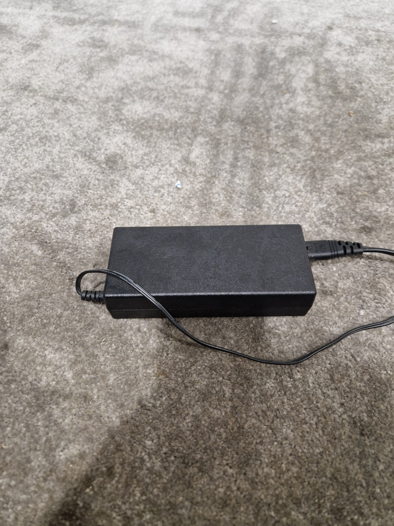 Genuine Liteon PE-1300-9AR5 AC Power Supply Adapter Black 2.5A 12V UK Plug – Power adapter - Excellent - Image 2