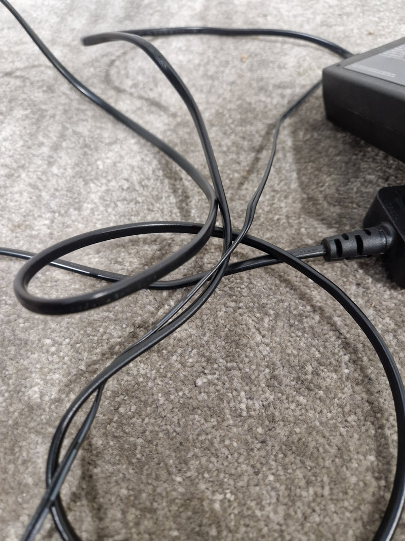 Genuine Liteon PE-1300-9AR5 AC Power Supply Adapter Black 2.5A 12V UK Plug – Power adapter - Excellent - Image 7