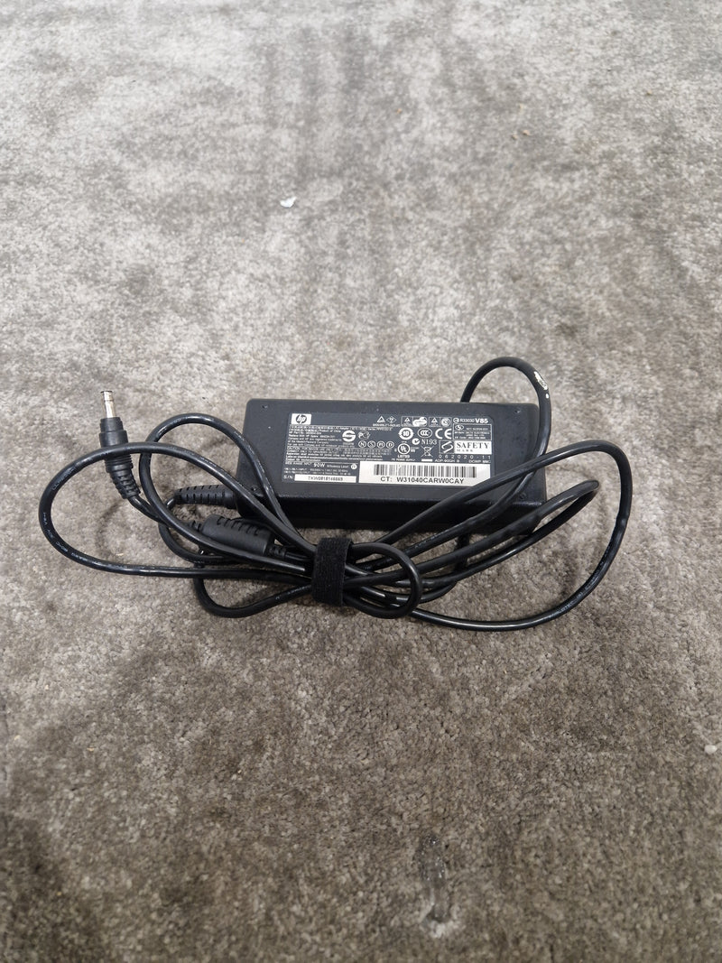 HP AC Adapter Charger 19V – AC Adapter - Excellent - Image 8