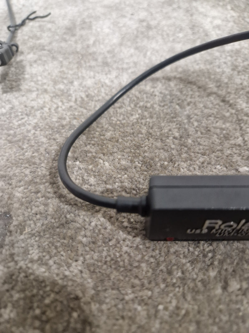 Roland UM One USB MIDI Interface – MIDI Interface - Excellent - Image 5