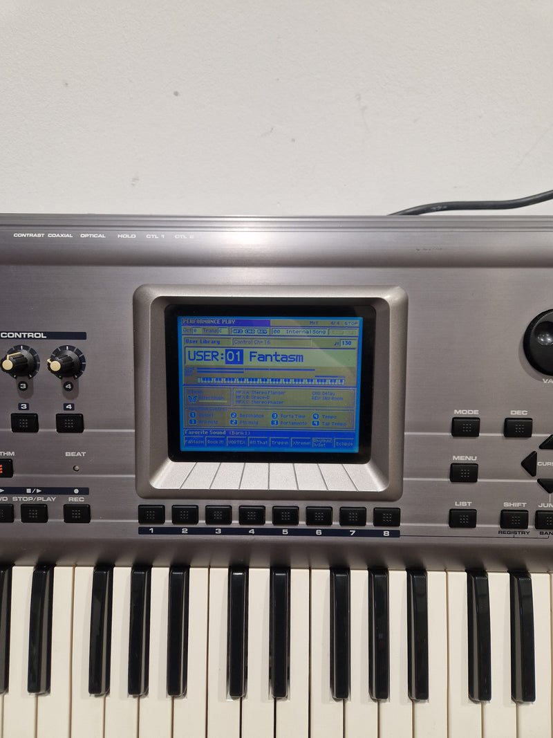 Roland Fantom - Workstation Keyboard - Silver/Black - Good w/ Soft Case, Power Cable - Image 7
