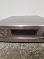 Denon UTP-250 - AM/FM Tuner Pre-Amplifier - Silver - Good - Image 5