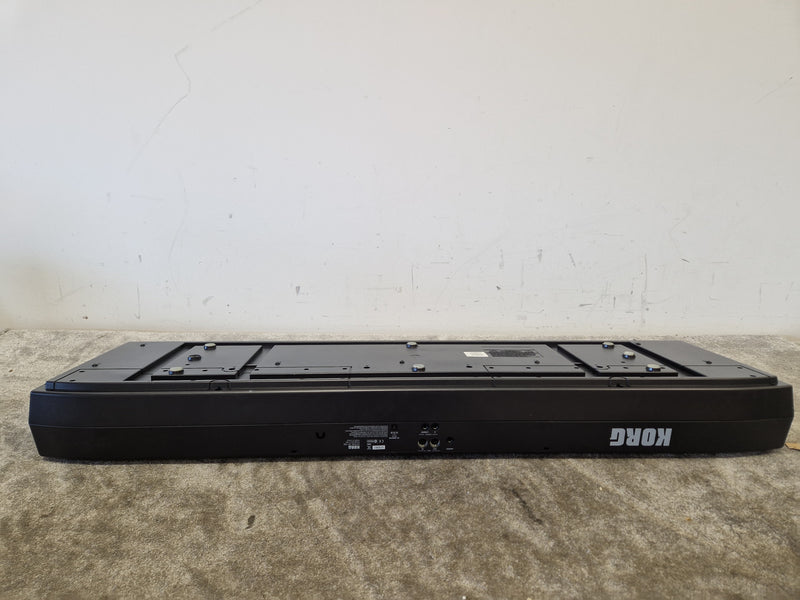 Korg SP-250 - Digital Piano - Silver/Black - Excellent w/ Power Supply & Original Box - Image 3