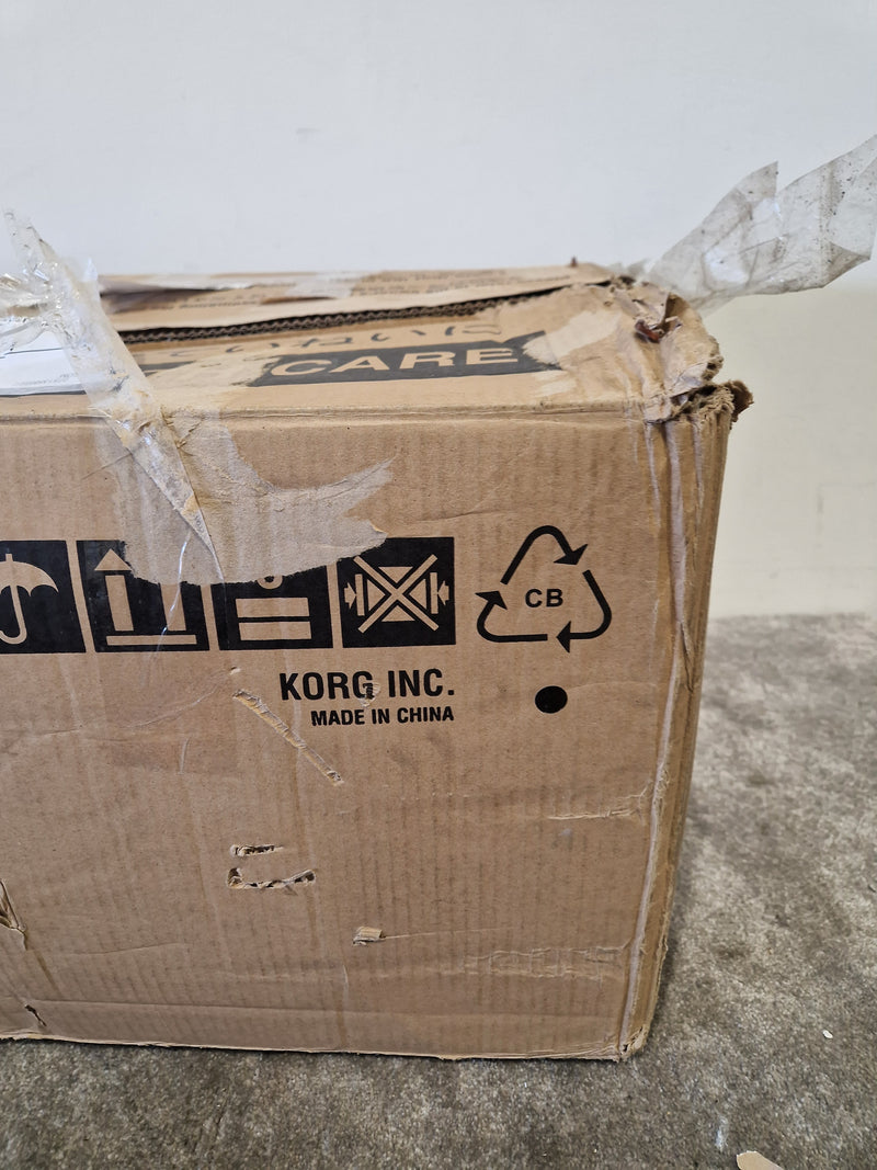 Korg SP-250 - Digital Piano - Silver/Black - Excellent w/ Power Supply & Original Box - Image 20