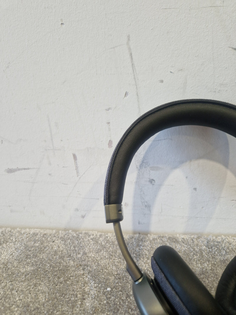 Orosound Tilde Pro - Headphones - Like New w/ Soft Case, Manuals & Cables - Image 4