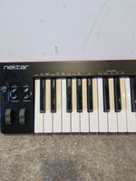 Nektar SE 49 - MIDI Keyboard - Good - Image 7