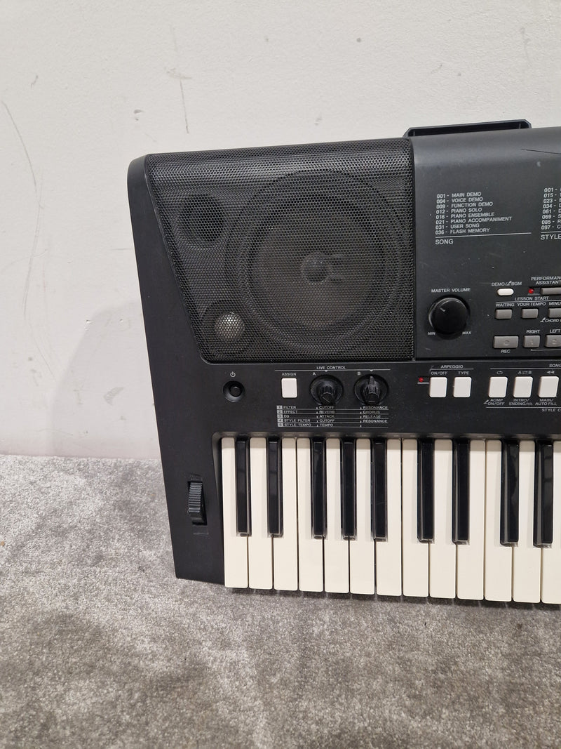 Yamaha PSR-E423 - Digital Keyboard - Black - Good - Image 15
