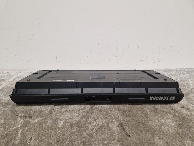 Yamaha PSR-E423 - Digital Keyboard - Black - Good - Image 7