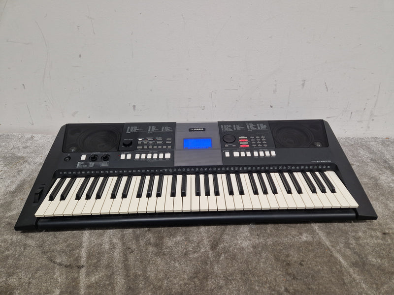 Yamaha PSR-E423 - Digital Keyboard - Black - Good - Image 10
