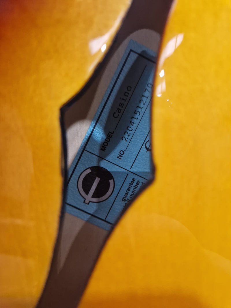 Epiphone Casino Reissue - Semi-Hollow Electric Guitar, Vintage Sunburst - Excellent, Refurbished - Image 2