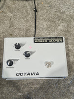 Roger Mayer Octavia - Effects Pedal - Excellent - Image 7