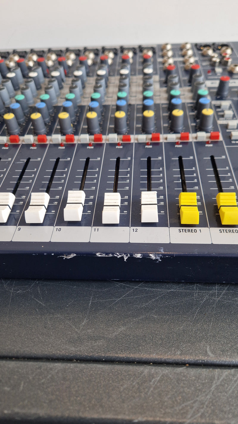 Soundcraft EPM12 - Mixer - Good - Image 13