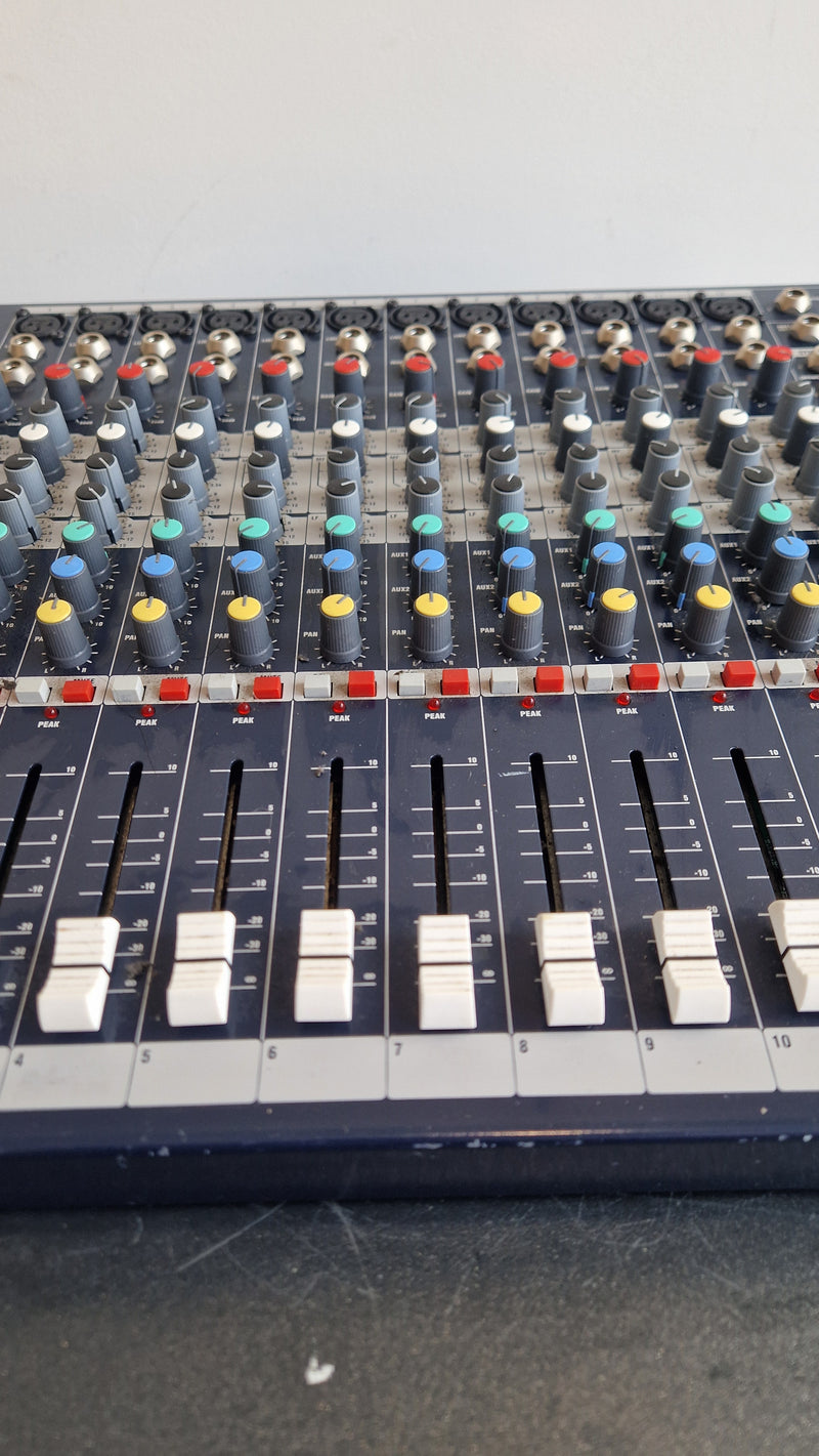 Soundcraft EPM12 - Mixer - Good - Image 11