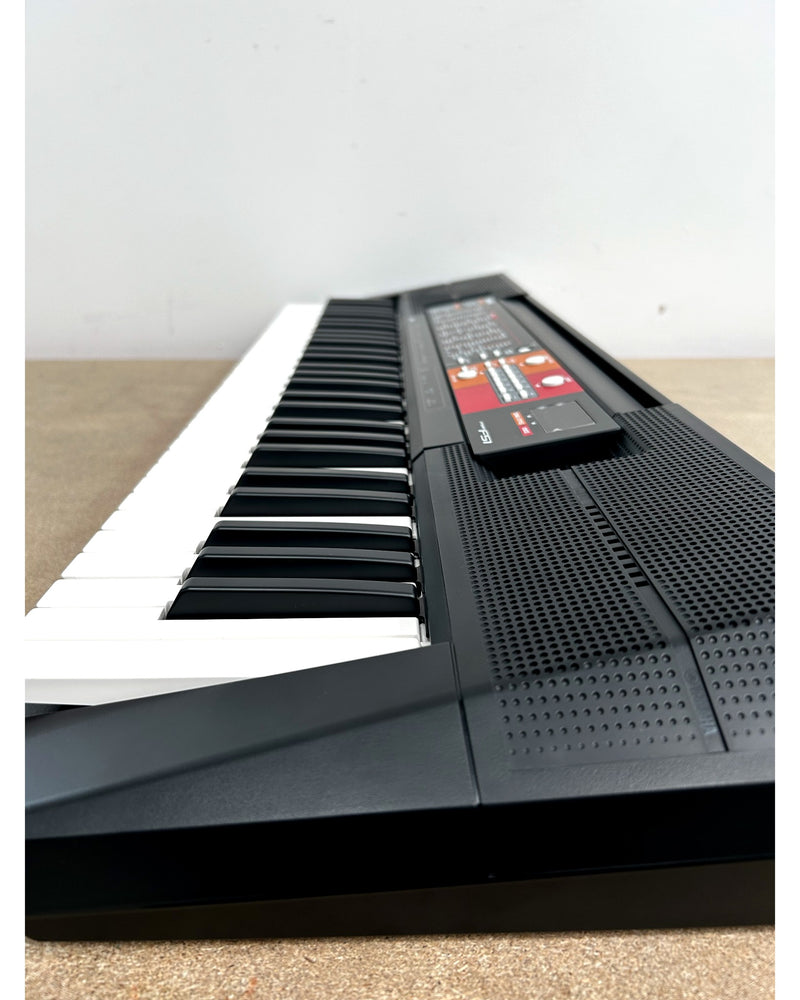 Yamaha PSR-F51 - Keyboards - Like New - Image 4