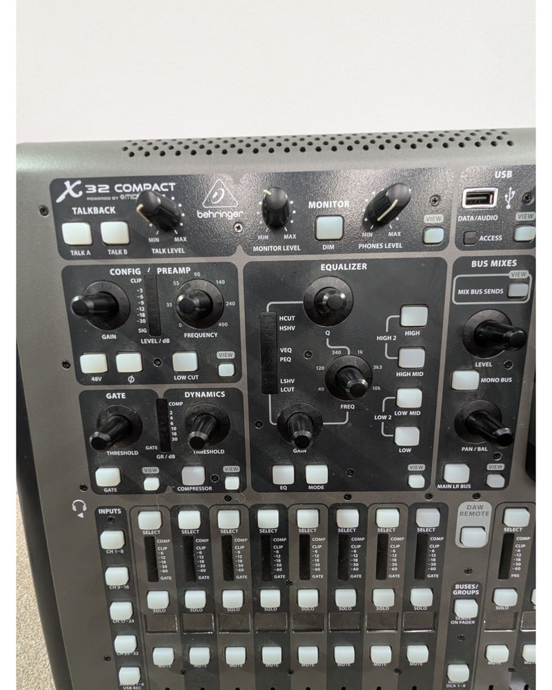 Behringer X32 Compact - Mixer - Black - Excellent w/ Original Box, Manuals, Cables - image 7