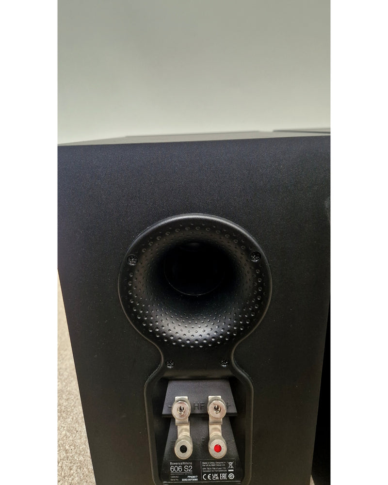 Bowers & Wilkins 606 S2 - Hi-Fi Speakers - Black - Fair - image 16