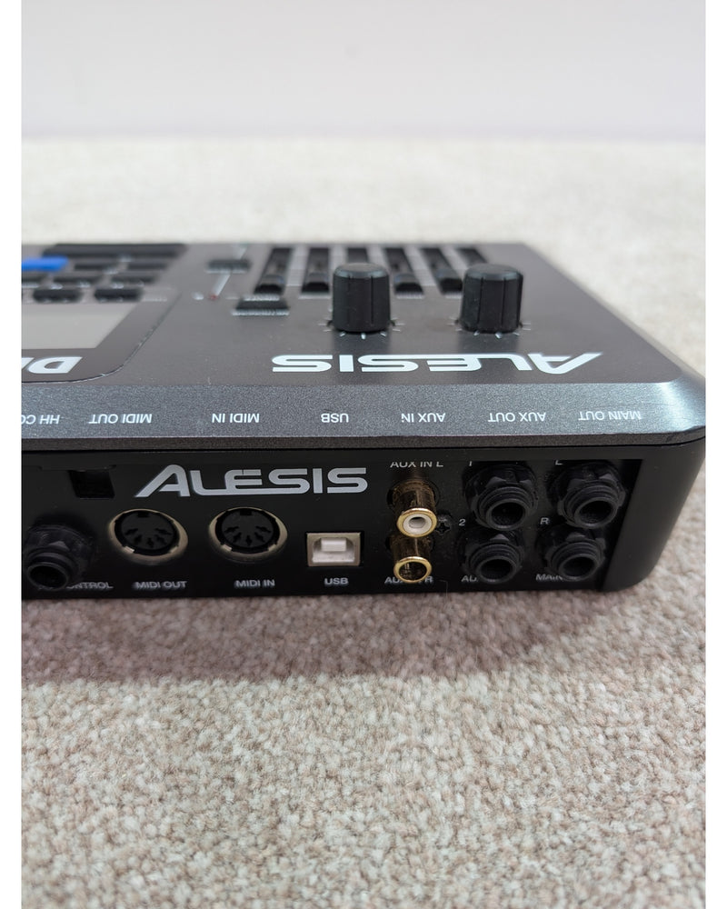 Alesis DM10 - Drum Machine - Fair - image 10