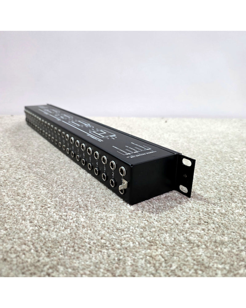 Neutrik NYS-SPP-L - Rack Effects - Good - image 5
