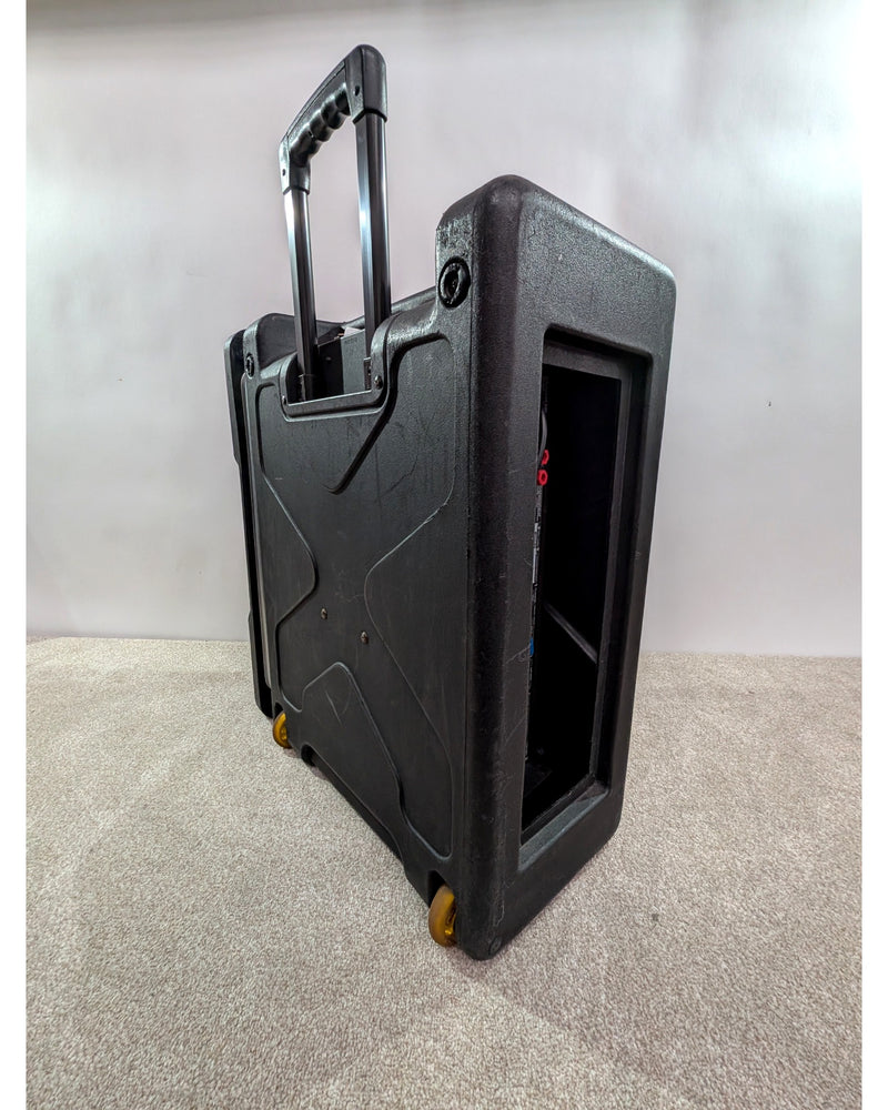 Mackie M1400 - Power Amplifier - Good w/ Hard Case - image 3