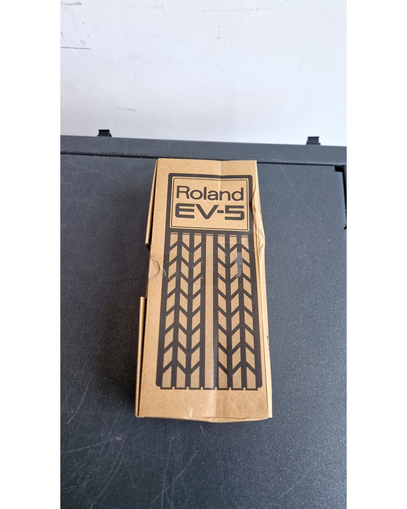 Roland FA-08 - Synthesizer Keyboards - Black - Excellent w/ Power Supply & Original Box - Image 5