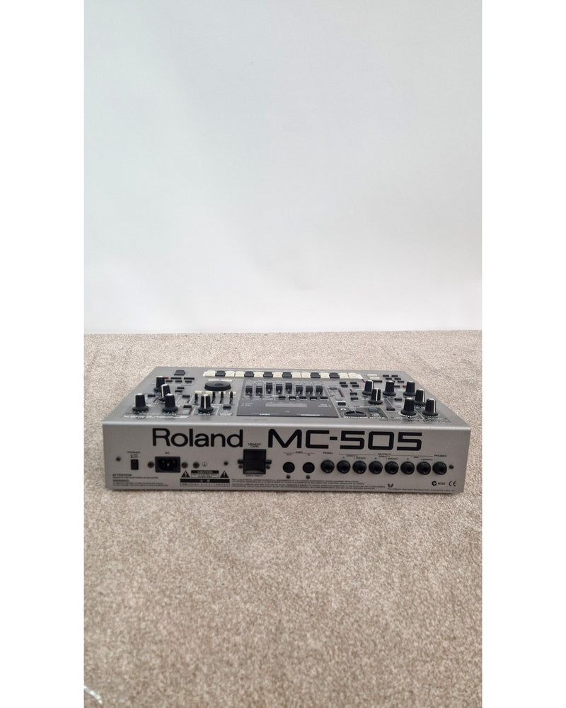Roland MC-505 Groovebox - Samplers & Sequencers - Poor - Image 7