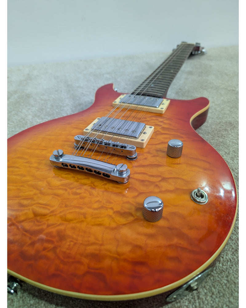 Wolf KT12 - Electric Guitar - Cherry - Very Good w/ Soft Case - image 11