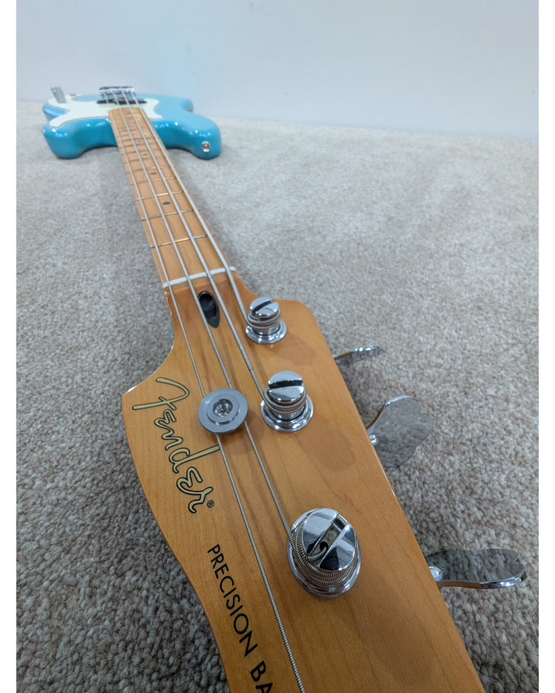 Fender Player II Precision Bass (2024) - Bass Guitar - Aquatone Blue - Like New w/ Hard Case & New Strings - image 8