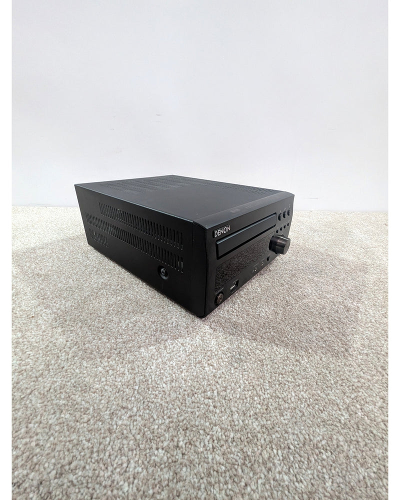 Denon RCD-M38DAB - CD Player - Very Good w/ Hard Case - image 5
