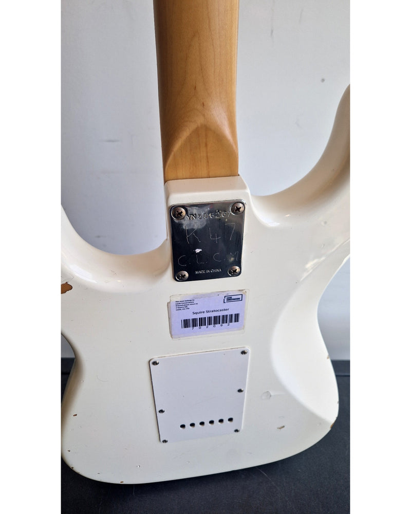 Squier Strat Chinese - Electric Guitar - White - Fair - Image 15